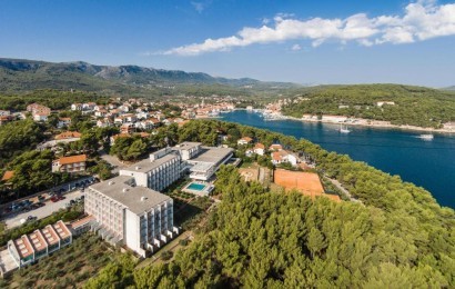 OTOK HVAR, JELSA, HOTEL HVAR 3*** - organiziran prijevoz